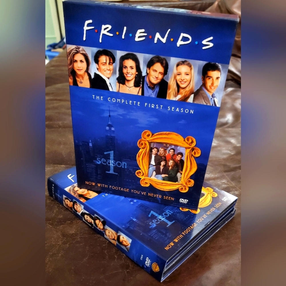 Friends - The Complete First Season (DVD, 2002, 4-Disc Set, Four Disc Boxed Set)